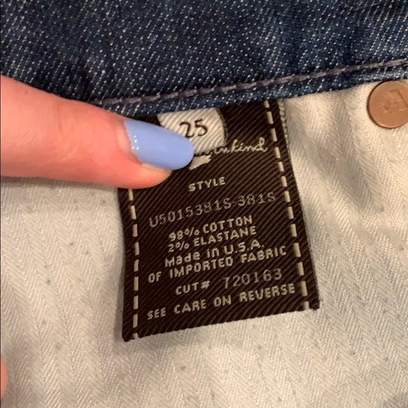 7 For All Mankind jean shorts, size 25 - Picture 4 of 4